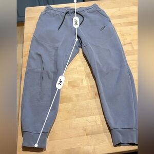 EUC Nike WOMENS Blue/purple Jogger sweatpants